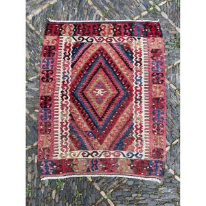 Kilim Fethiye - Anatolia. Circa 1930. 113 X 91 Cm
