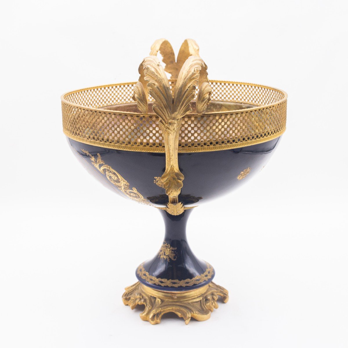 Grande Coppa decorata in porcellana Sevrés , Epoca fine '800-photo-4