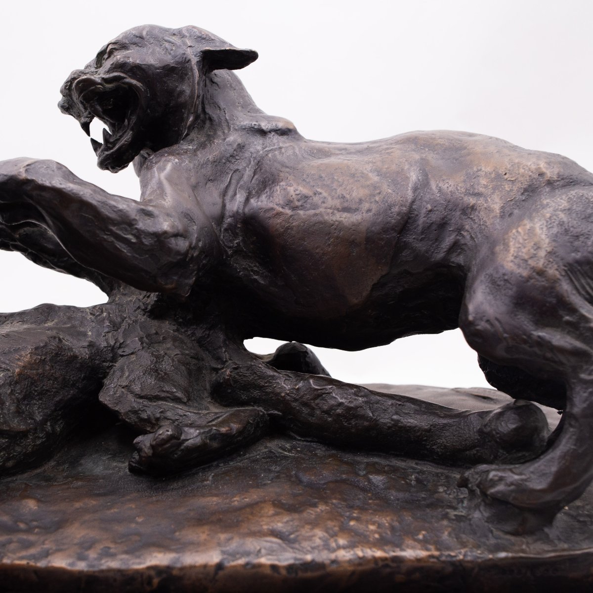 "Animali in lotta" scultura in bronzo di Antonio Ligabue, Anni '40-photo-4
