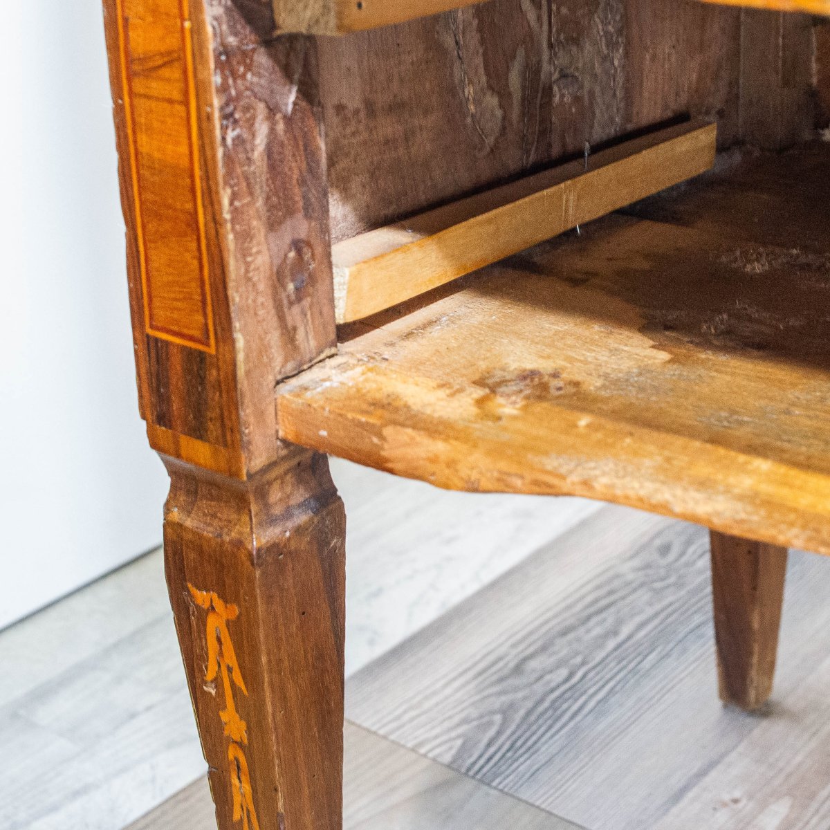 Comodino/Comoda in noce, stile Luigi XVI –XIX secolo-photo-7