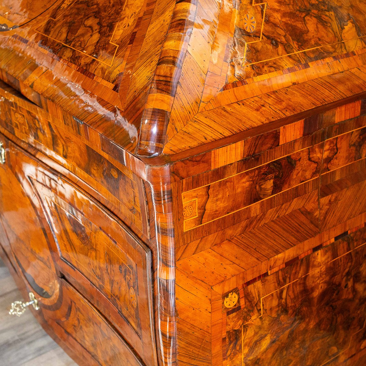 Vincenzo Bussola, in noce, Origine Lombardia, Mobile Ribalta ad urna, 1770-photo-5