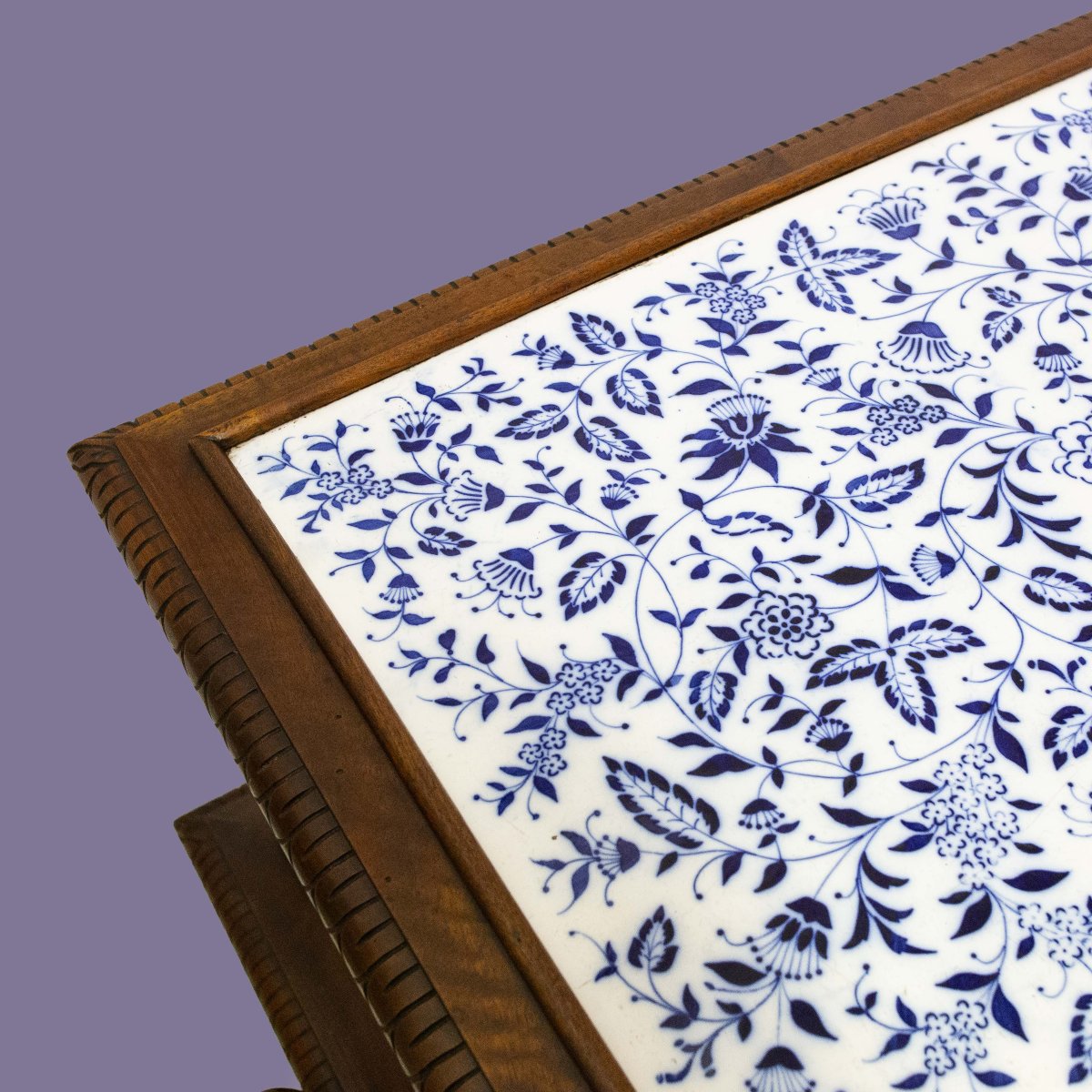 Tavolino in noce con Due Ripiani in Ceramica Decorata, Fine '800-photo-4