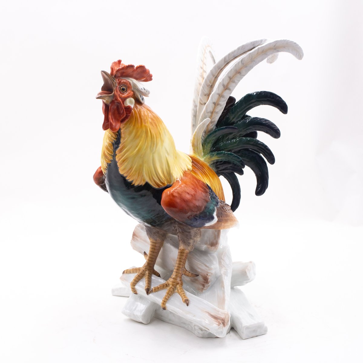 Scultura in ceramica Meissen, "Gallo su catasta di legna", Fine '800 Primi '900-photo-2