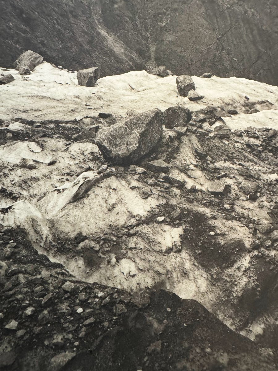 Vittorio Sella, “Matterhorn, ai piedi del Riffelhorn, sul Gorner Glacier”, Fine '800 Primi '900-photo-4