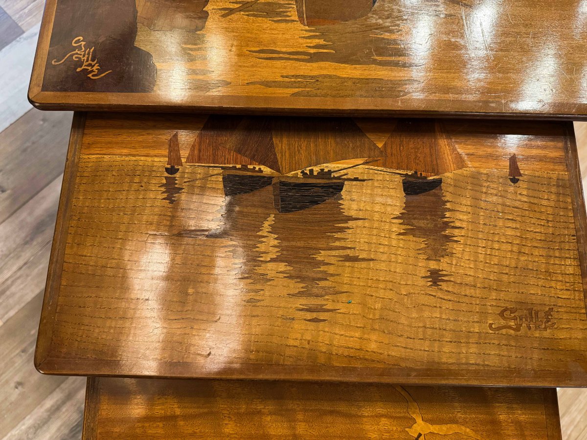 Émile Gallé, set di quattro tavolini a incastro Art Nouveau, Primi '900-photo-2