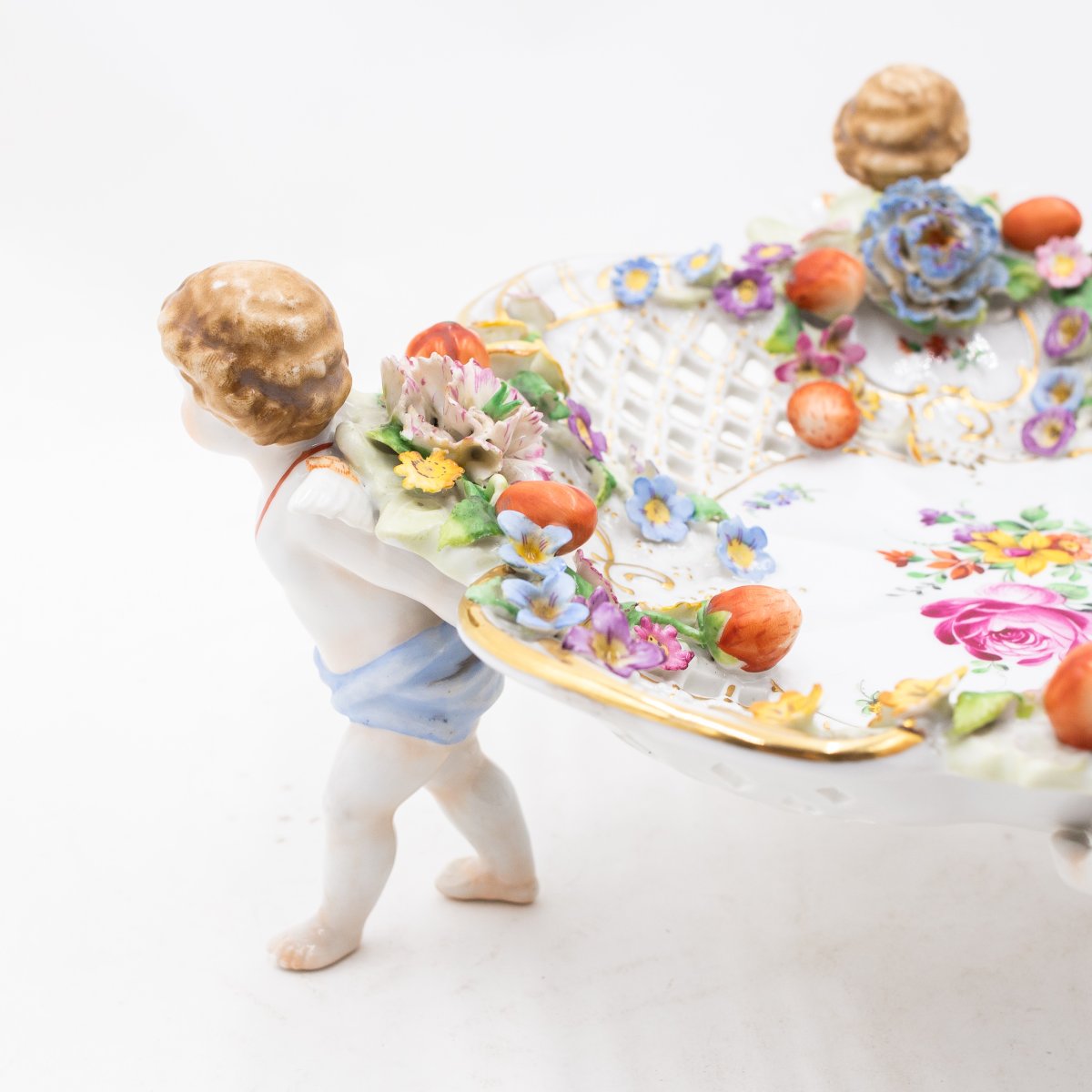 Manifattura Von Schierholz, Centrotavola figurativo con cherubini, Epoca '900-photo-3