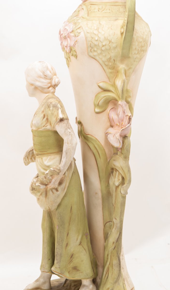 Coppia di Vasi Figurati in Stile Art Nouveau, 1890 – 1910 circa-photo-5