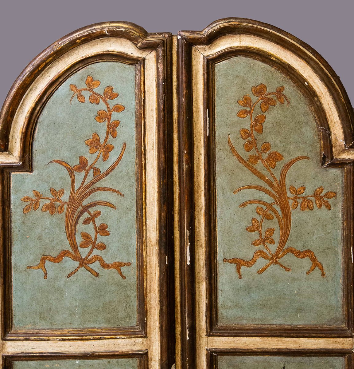 Coppia di ante del '700, in legno laccato-photo-2