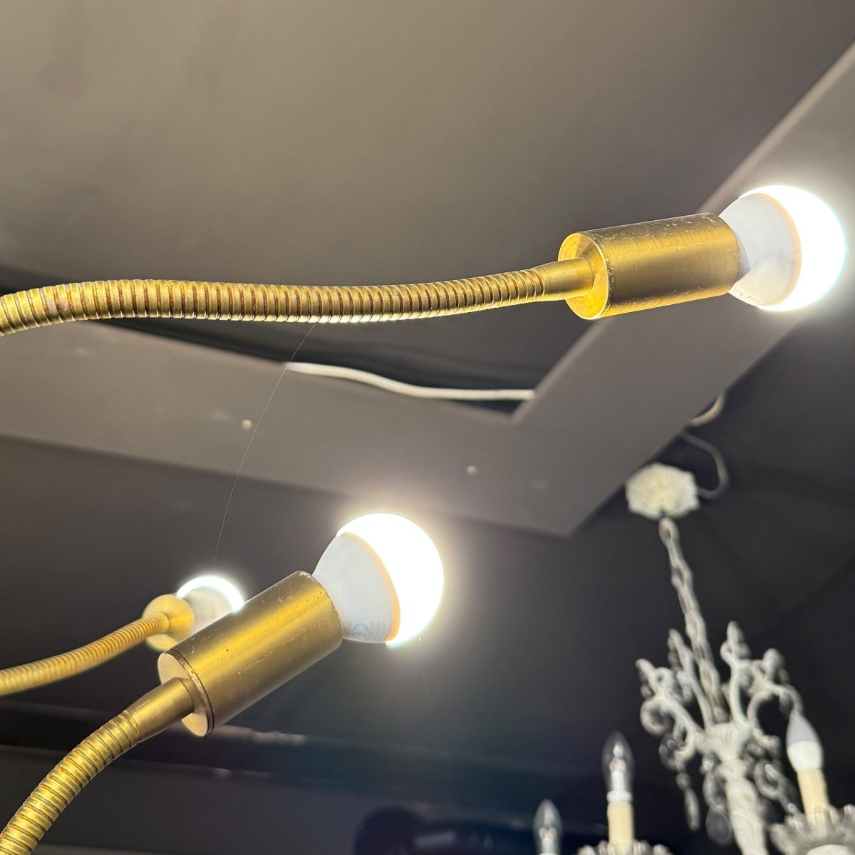 Lampadario Design, ottone e metallo laccato, Anni '50-photo-4