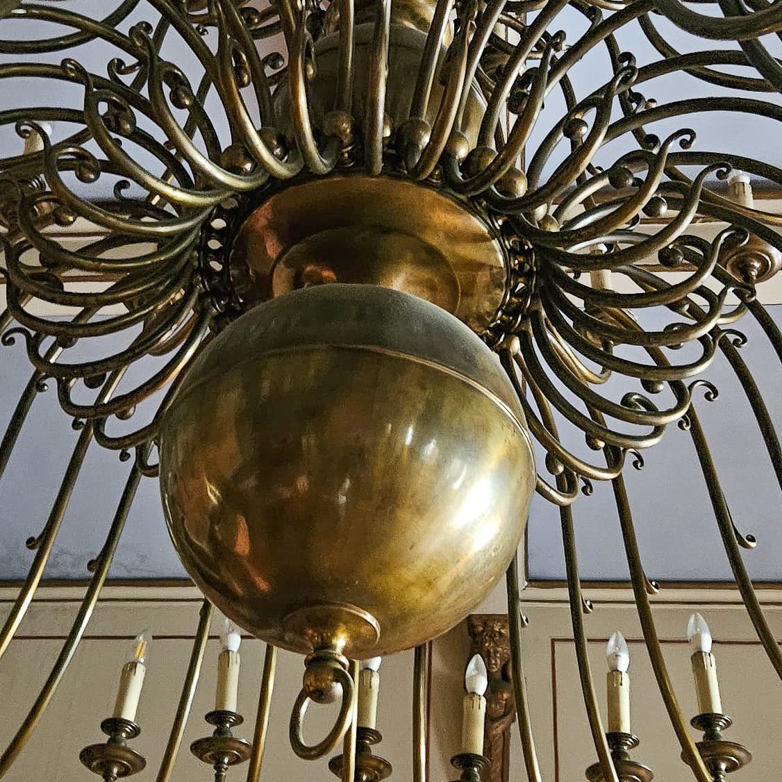 Lampadario da salone in ottone, 56 Luci, Epoca Anni '30/'40-photo-4