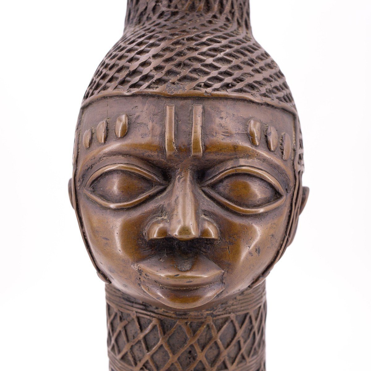  Sculpture africaine en bronze, "Tête avec coiffe", Période du mi-photo-2
