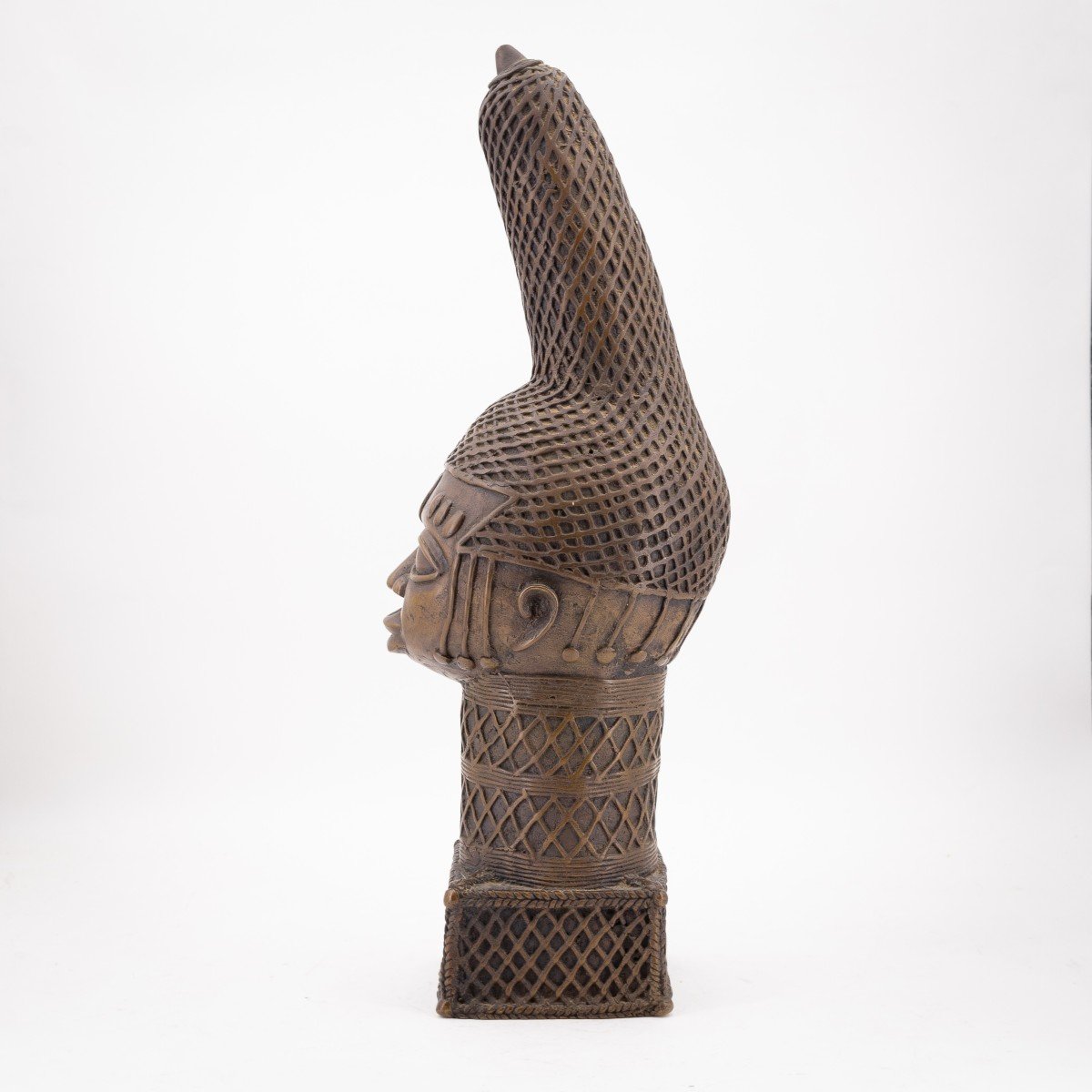  Sculpture africaine en bronze, "Tête avec coiffe", Période du mi-photo-3