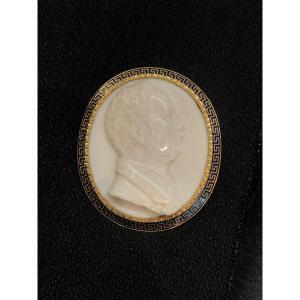 Broche Camée Ivoire Et Email