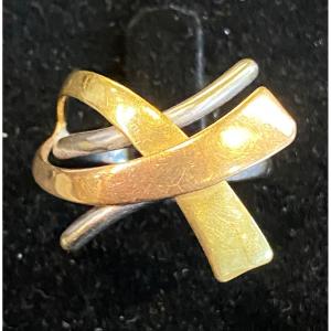 Three-tone Interlaced Ring