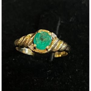 Emerald And Diamond Ring