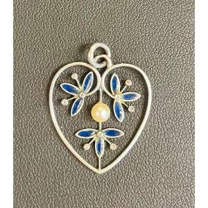 Enamel Heart Pendant With Pearl And Diamonds