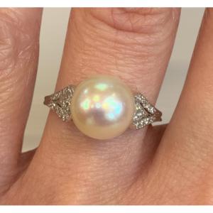 Pearl And Diamond Ring