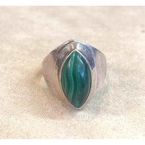 Silver Ring With Malachite