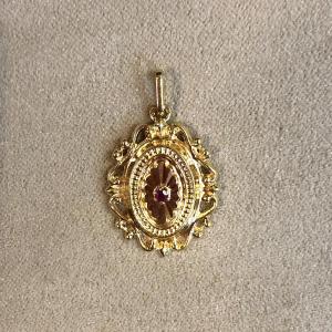 Pendant With Ruby