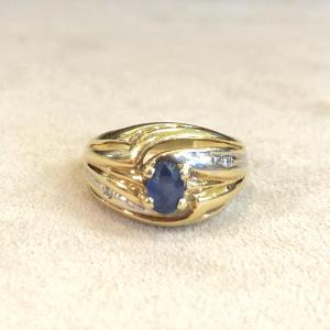 Sapphire Diamond Ring