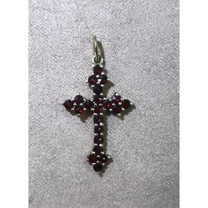 Garnet Crosses