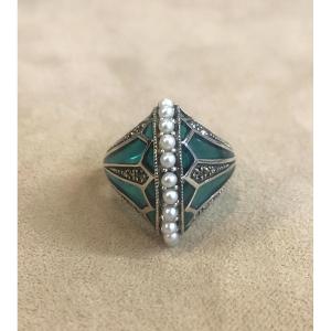 Helmet Ring