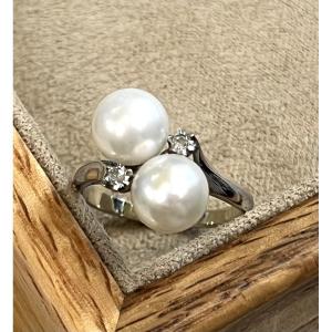 Pearl And Diamond Ring 