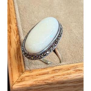Cabochon Opal Ring 