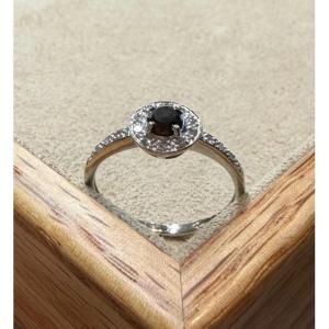 Round Sapphire And Diamond Ring
