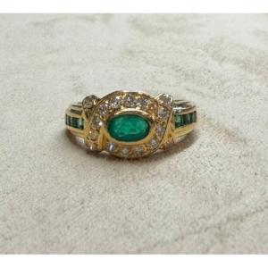 Emerald And Diamond Ring