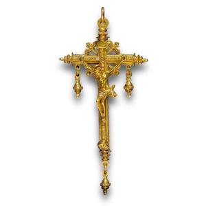 Renaissance Enamelled Gold Crucifix Pendant.   spanish, Late 16th Century.