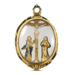 Renaissance Gold And Enamel Crucifixion Pendant. Spain, 17th Century.