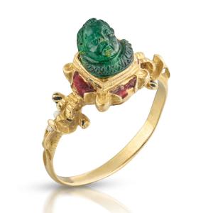 Renaissance Gold Ring With A Roman Cameo Of Eros. West European, 16th Century.