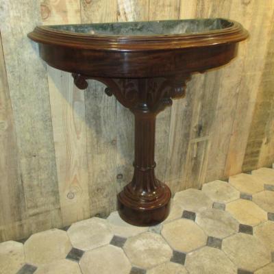 Flower Shaped Mahogany Halfpipe