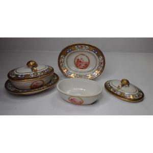 Chinese   Porcelain Pair Of  Butter Dishes Qianlong Period - 18th Century