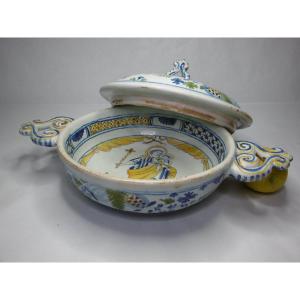 Moulins Patronymic Bowl And Its Lid Marie Quarez 1760