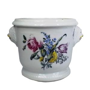 19th Century Soft Paste Porcelain Glass Rinser