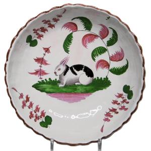 Islettes Faience Rabbit Salad Bowl From The 19th Century