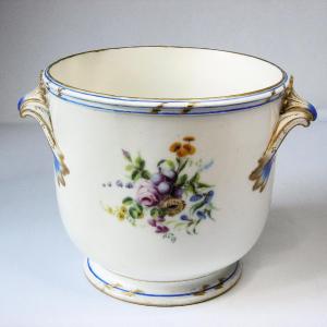 Sèvres, 18th Century Bottle Cooler In Soft Paste, 18th Century