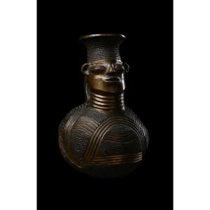Anthropomorphic Bronze Vase From The Mangbetu 'sundu' Tribe - Africa - Early 20th Century