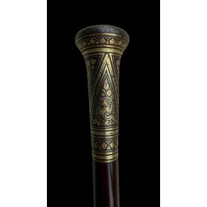 Tropical Wooden Cane With Toledo Gold And Steel Inlaid Pommel - Spain