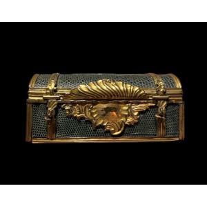 Small Rectangular Gilt Bronze Box In The Louis XV Style - France - 18th Century