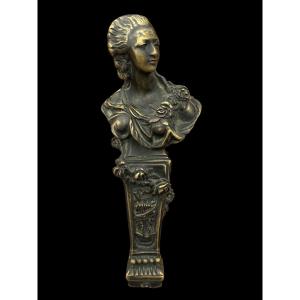 Bronze Sealing Wax Seal With The Buste Of Marie Antoinette - France - 19th Century