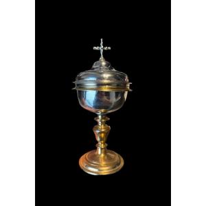 Small Silver-gilt Ciborium With A Gilt Copper Base - Italy/france - 17th Century