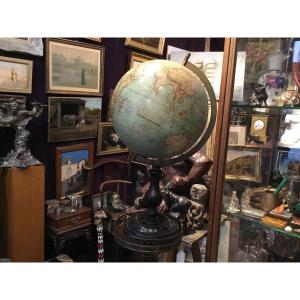 19th Century - Globe Terrestre E. Bertaux Publisher