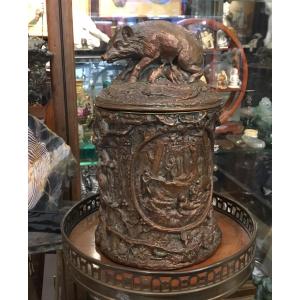 19th Century - Tobacco Box With A "hunting" Theme