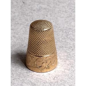 Art Nouveau - Gold Dice 