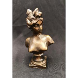 Emmanuel Villanis - Bust Of Woman In Bronze