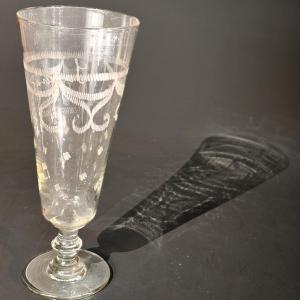  Two Hearts Bridal Vase 