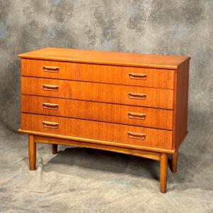 Vintage 4-drawer Teak Chest Of Drawers From The 60s 